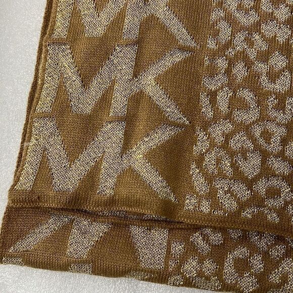 Michael Kors scarf - Picture 2 of 5